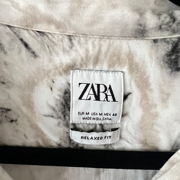 Zara Relaxed Fit Tie Dye Short Sleeve Button Up Shirt Size Medium - Picture 4 of 4